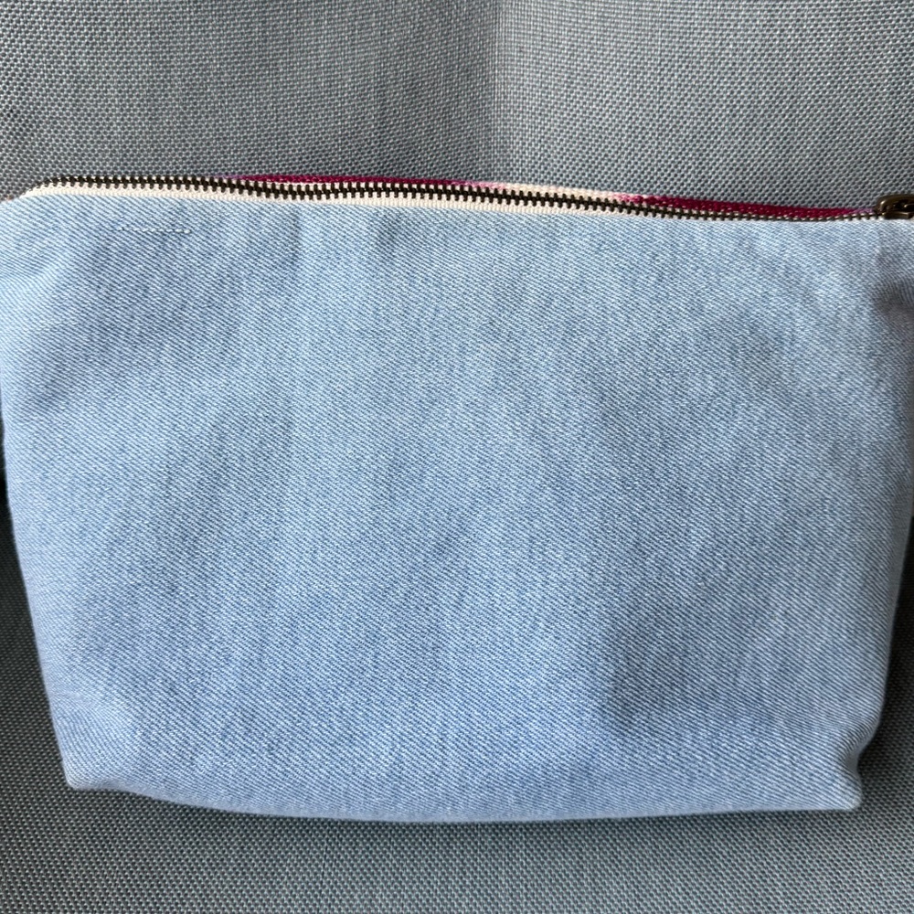 Mercado Global Rosa Tote & Cristina Cosmetic Pouch in Raspberry Paleta - Picture 11 of 16